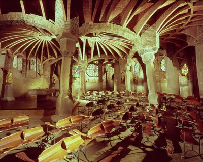 Cripta Güell con la sua 